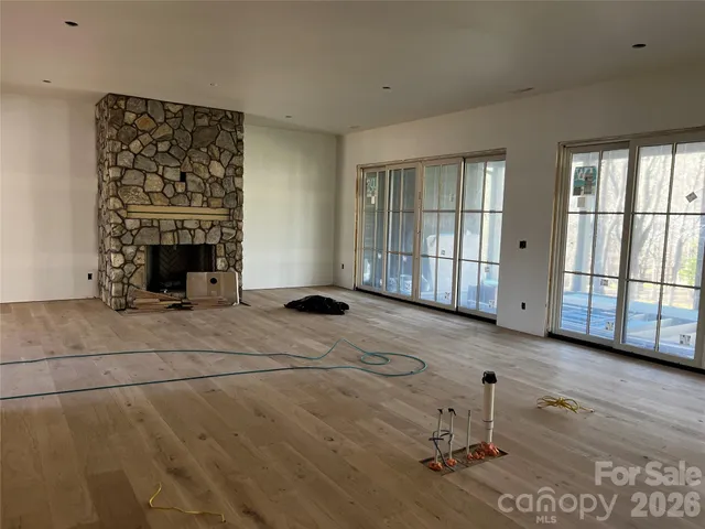 $2,995,000 | 99 Little Cherokee Ridge, Hendersonville, NC 28739