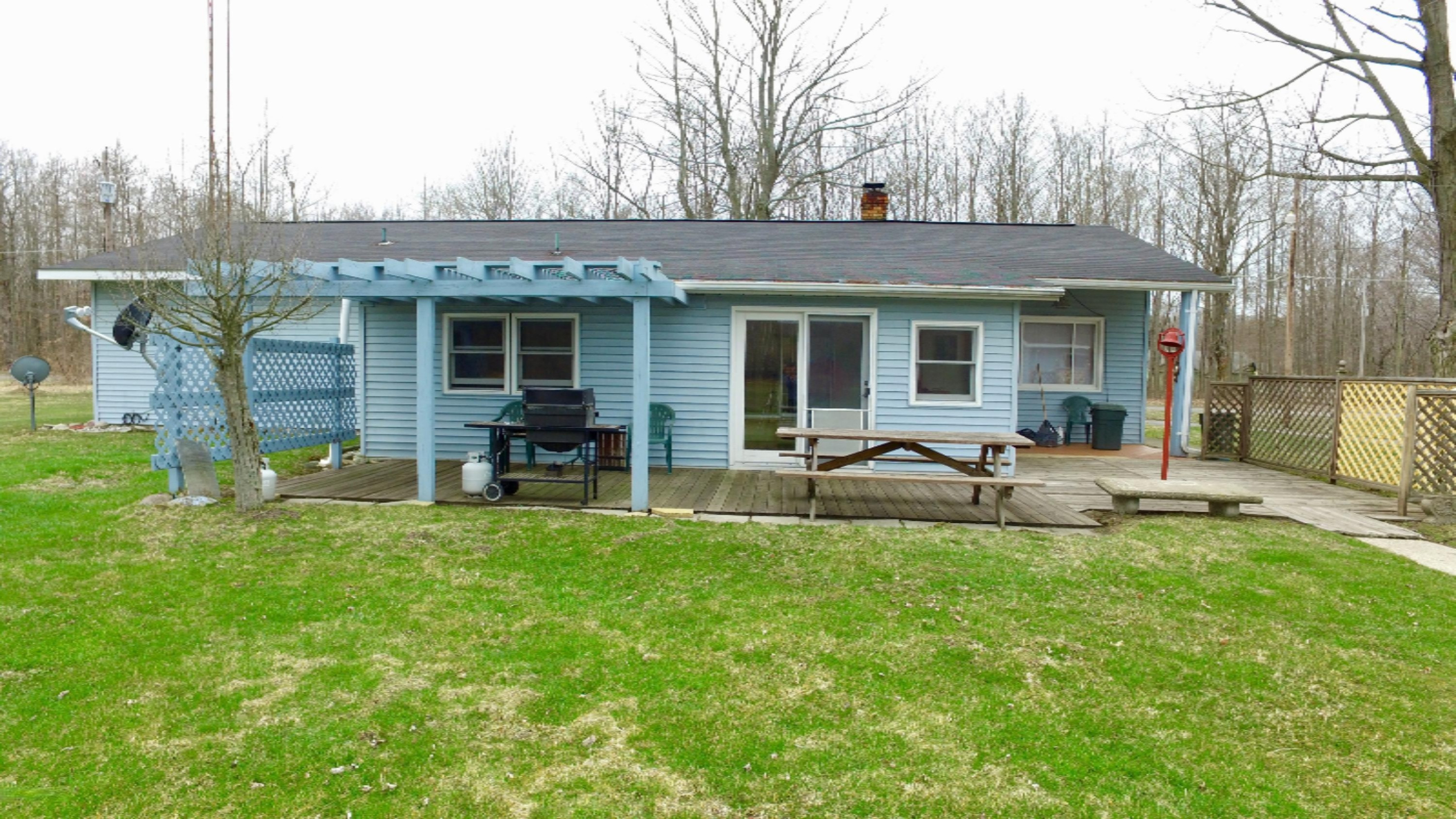 6183 Becht Road Coloma, MI 49038 - Photo 7 of 48 Back of home