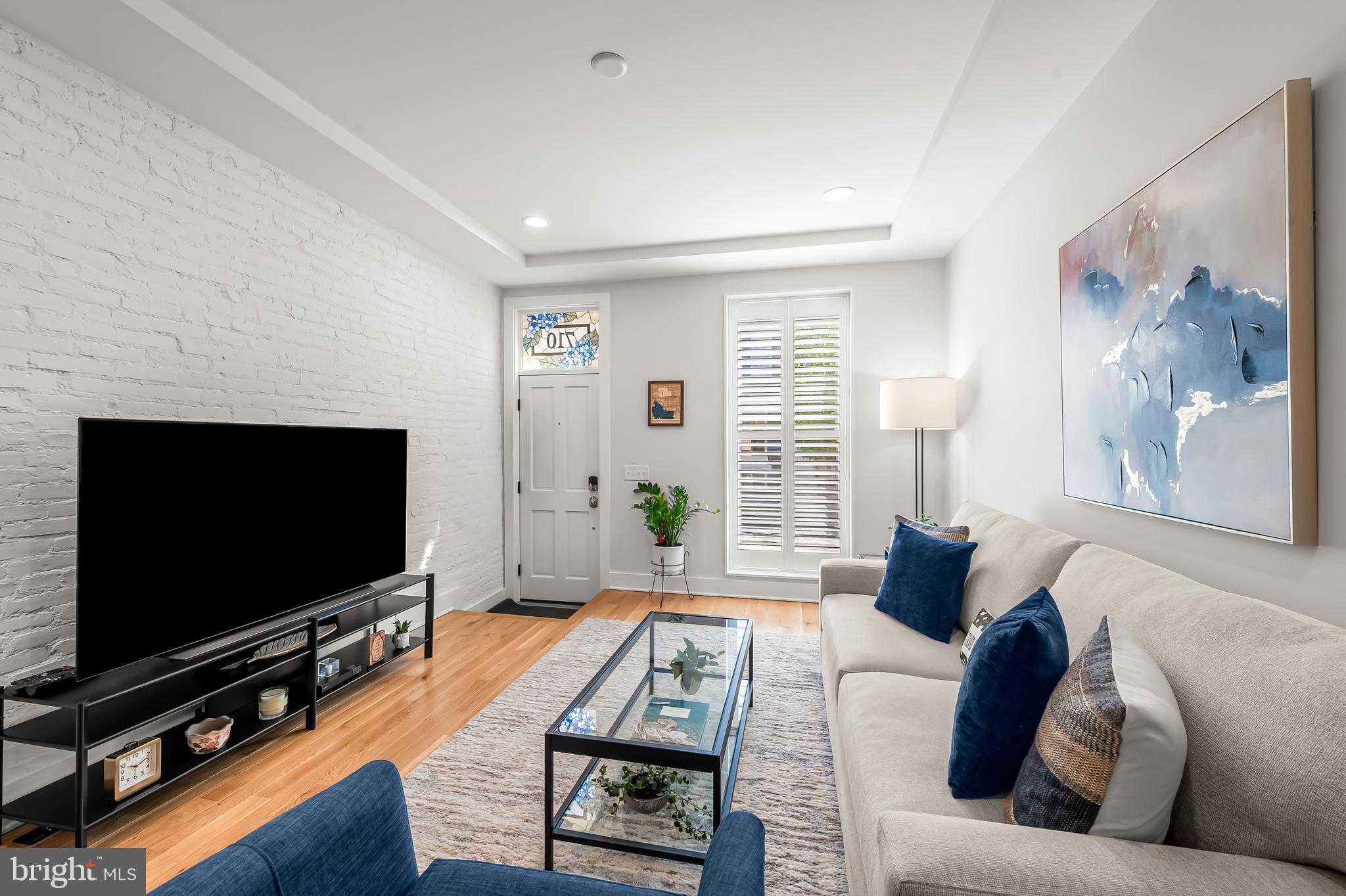 710 Baylis Street Baltimore, MD 21224 - Photo 3 of 46