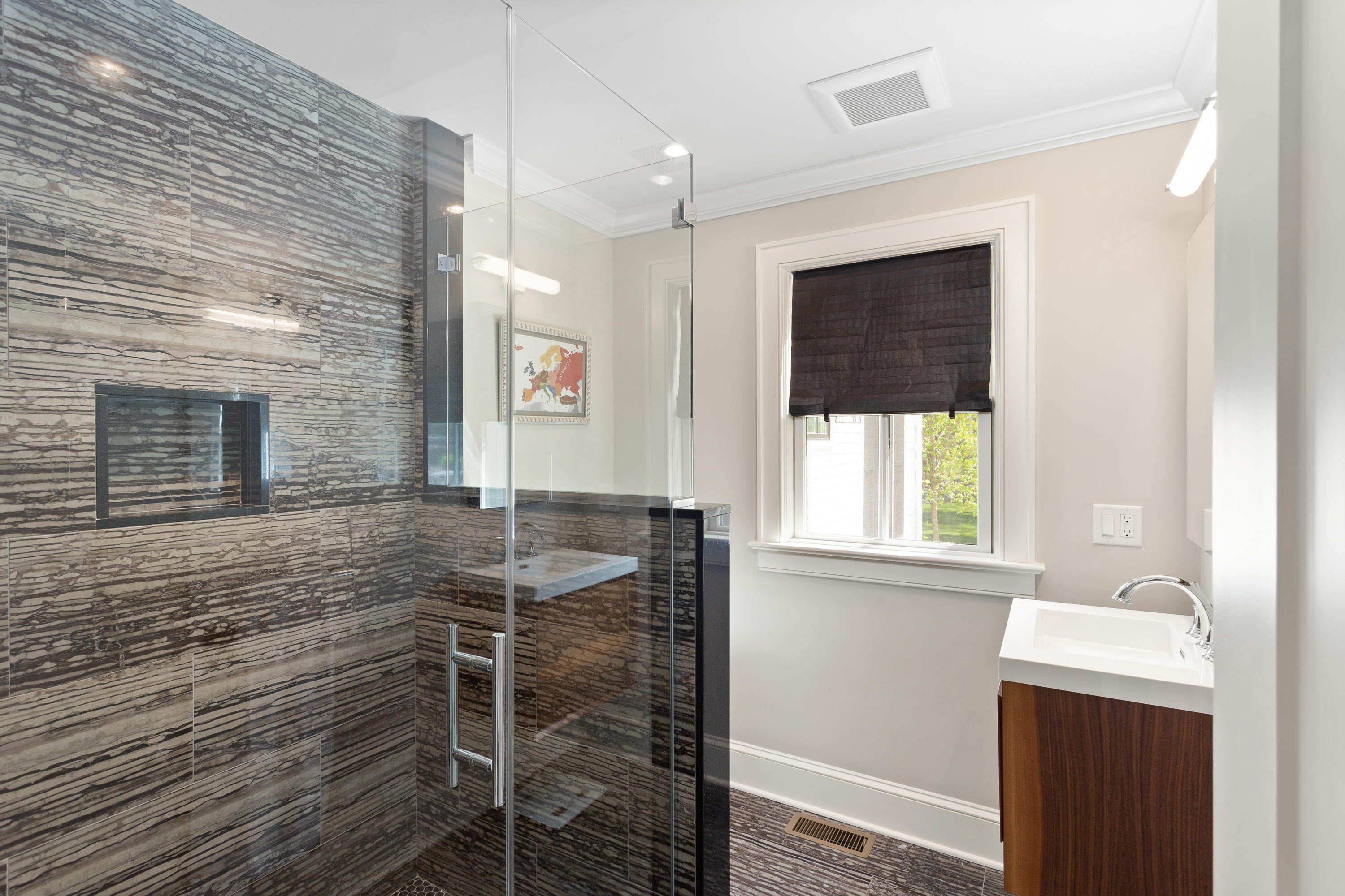 9 Canoe Trail Darien, CT 06820 - Photo 21 of 28 a room that has a window in it