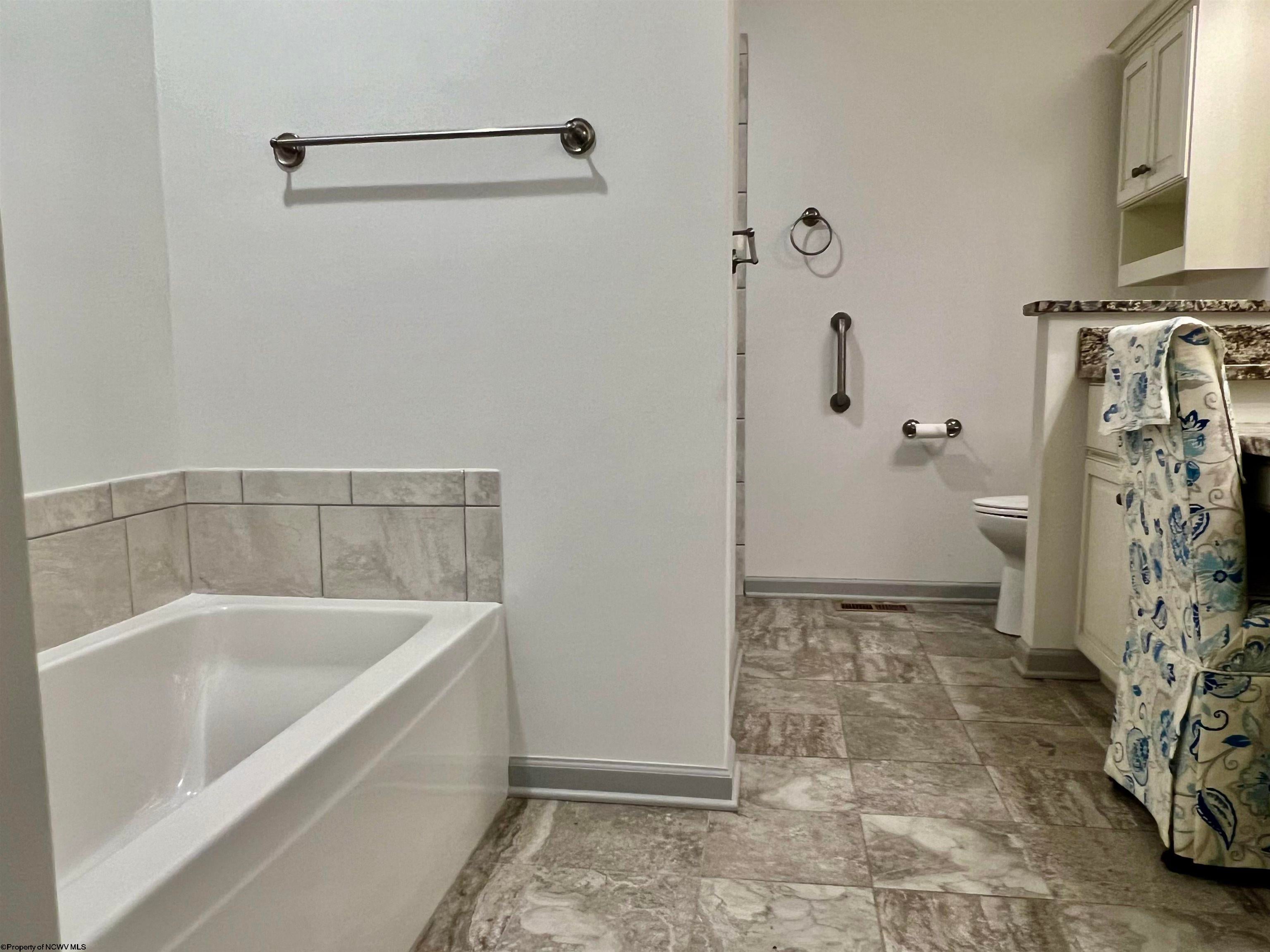 1591 Clifton Road Fairmont, WV 26554 - Photo 21 of 37 Gallery Image 21
