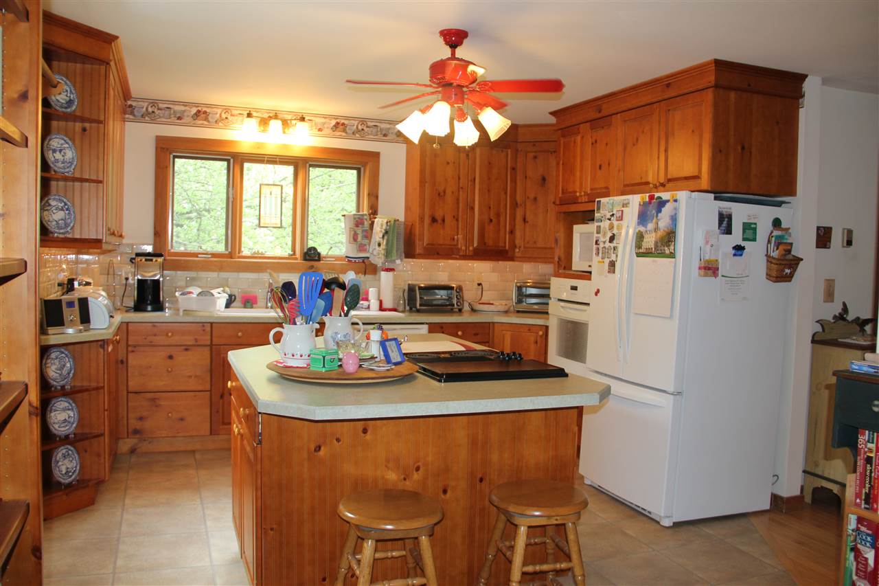 1079 Rabbit Hollow Road Northfield, VT 05663 - Photo 5 of 40 Gallery Image 5