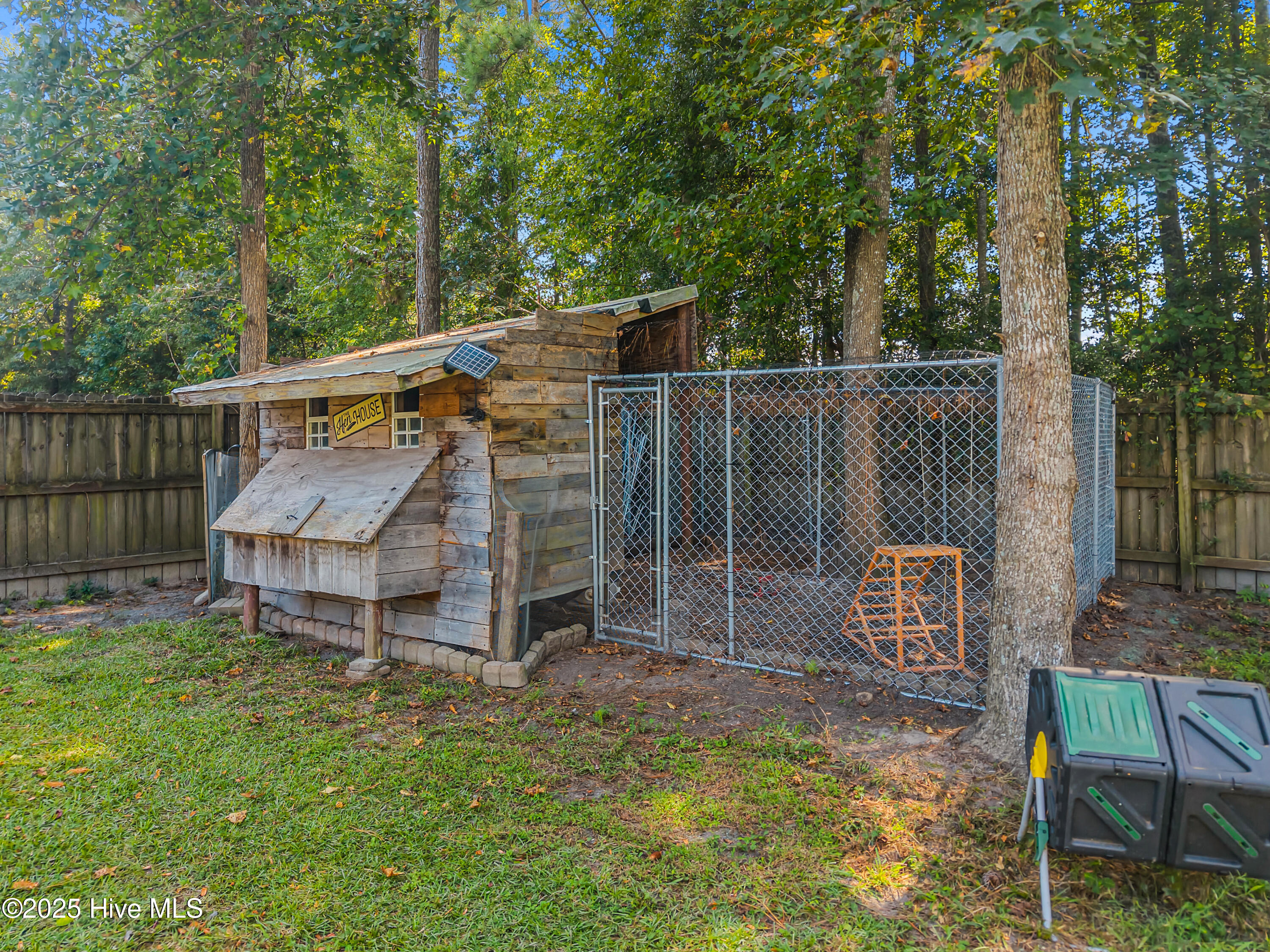 110 Ridge View Drive Jacksonville, NC 28540 - Photo 25 of 28 8-print-DJI_20250904142113_0411_D
