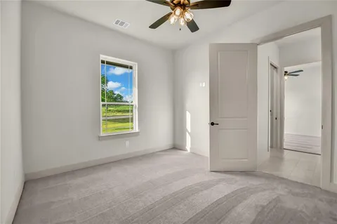 $799,900 | 120 Daggett Drive, Decatur, TX 76234