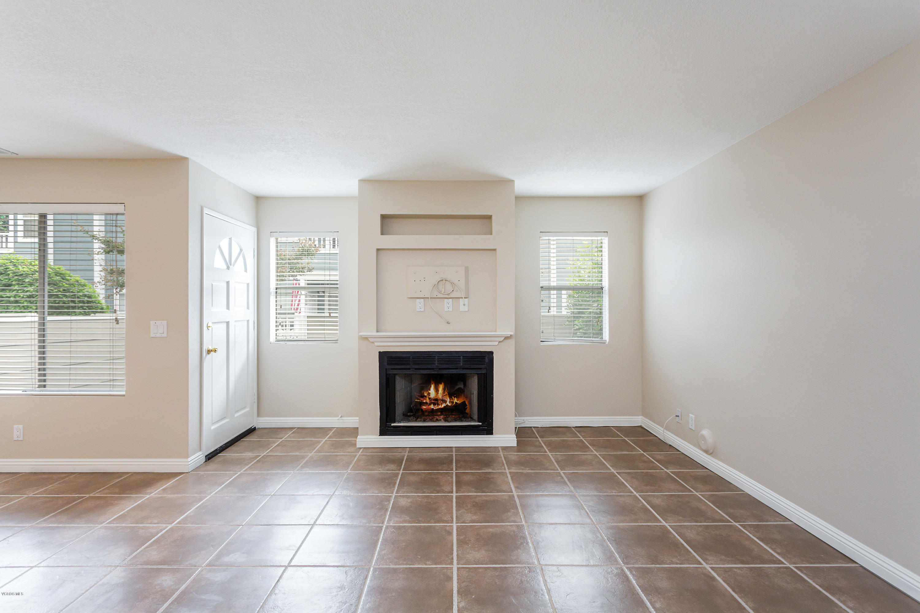 3958 Cochran Street, Unit 63 Simi Valley, CA 93063 - Photo 8 of 28 Cochran8