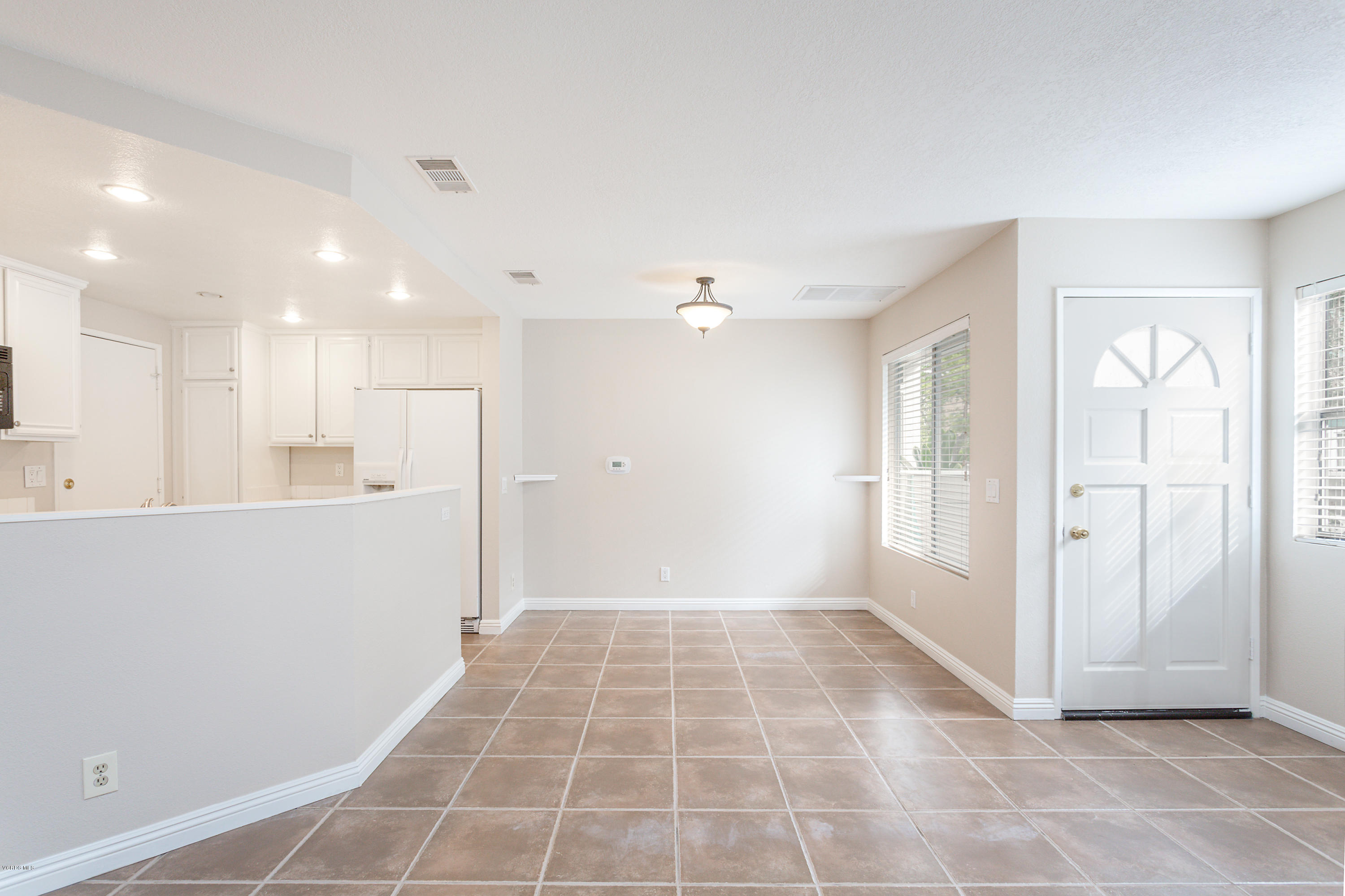 3958 Cochran Street, Unit 63 Simi Valley, CA 93063 - Photo 9 of 28 Cochran9