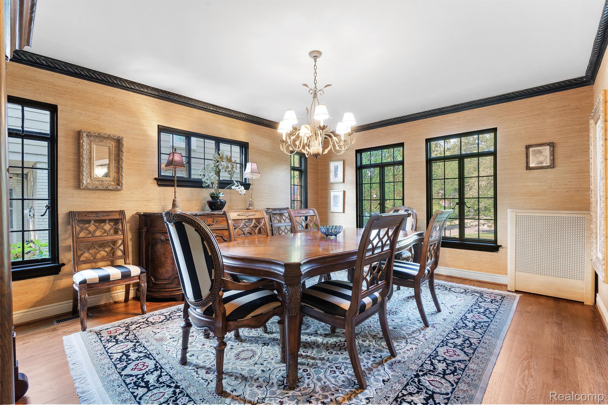 1305 Whittier Road Grosse Pointe, MI 48230 - Photo 17 of 43 Gallery Image 17