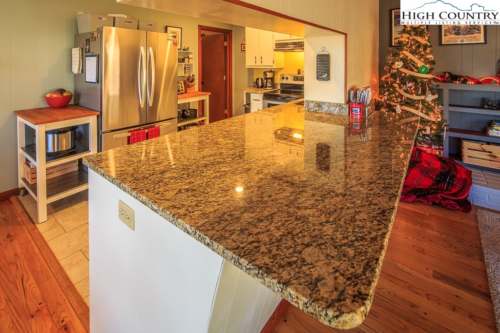 247 Hidden Valley Circle Boone, NC 28607 - Photo 15 of 46 Gallery Image 15