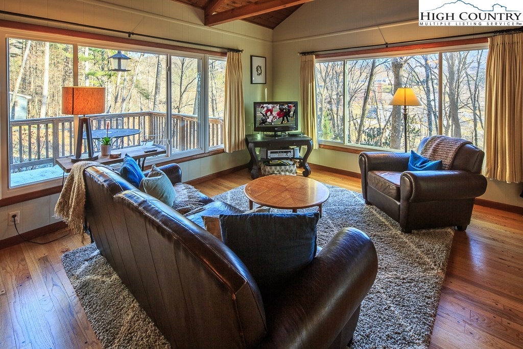 247 Hidden Valley Circle Boone, NC 28607 - Photo 3 of 46 Gallery Image 3