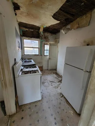 $116,000 | 120 East Kensington Avenue, Chicago, IL 60628