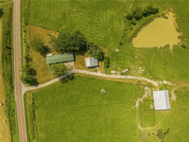 $900,000 | 44578 6th Highway, Humphreys, MO 64646