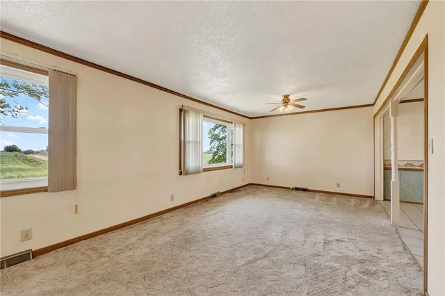 $900,000 | 44578 6th Highway, Humphreys, MO 64646