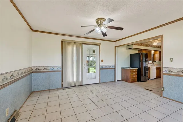 $900,000 | 44578 6th Highway, Humphreys, MO 64646