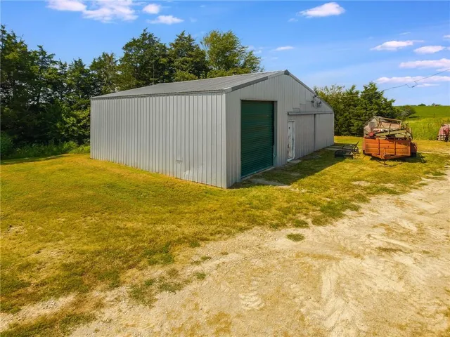 $900,000 | 44578 6th Highway, Humphreys, MO 64646