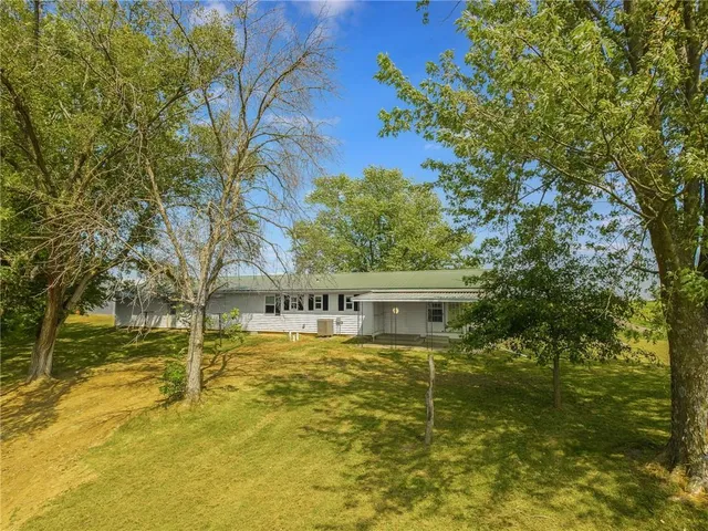 $900,000 | 44578 6th Highway, Humphreys, MO 64646