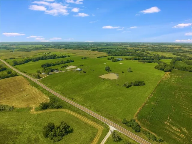 $900,000 | 44578 6th Highway, Humphreys, MO 64646