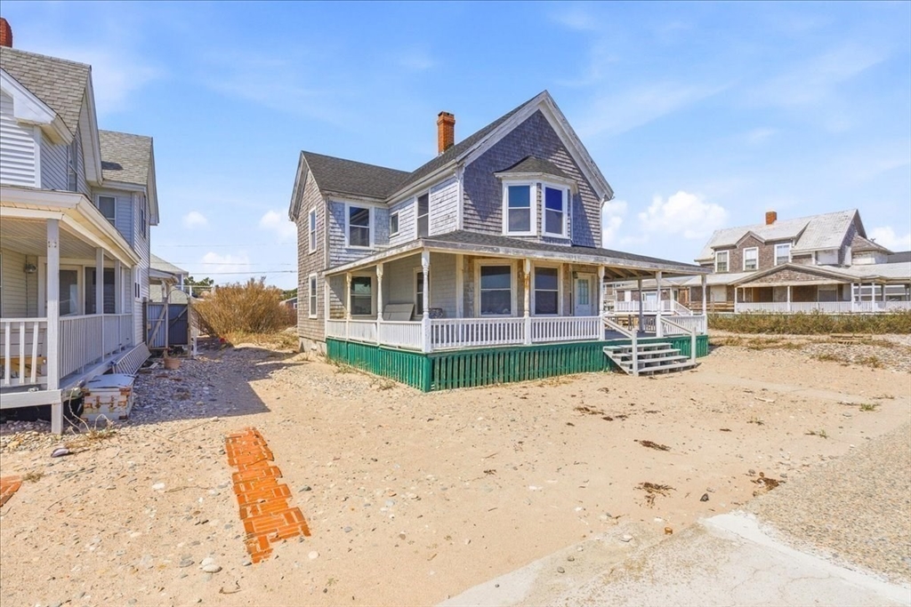 102 Humarock Beach Scituate, MA 02066 - Photo 5 of 38