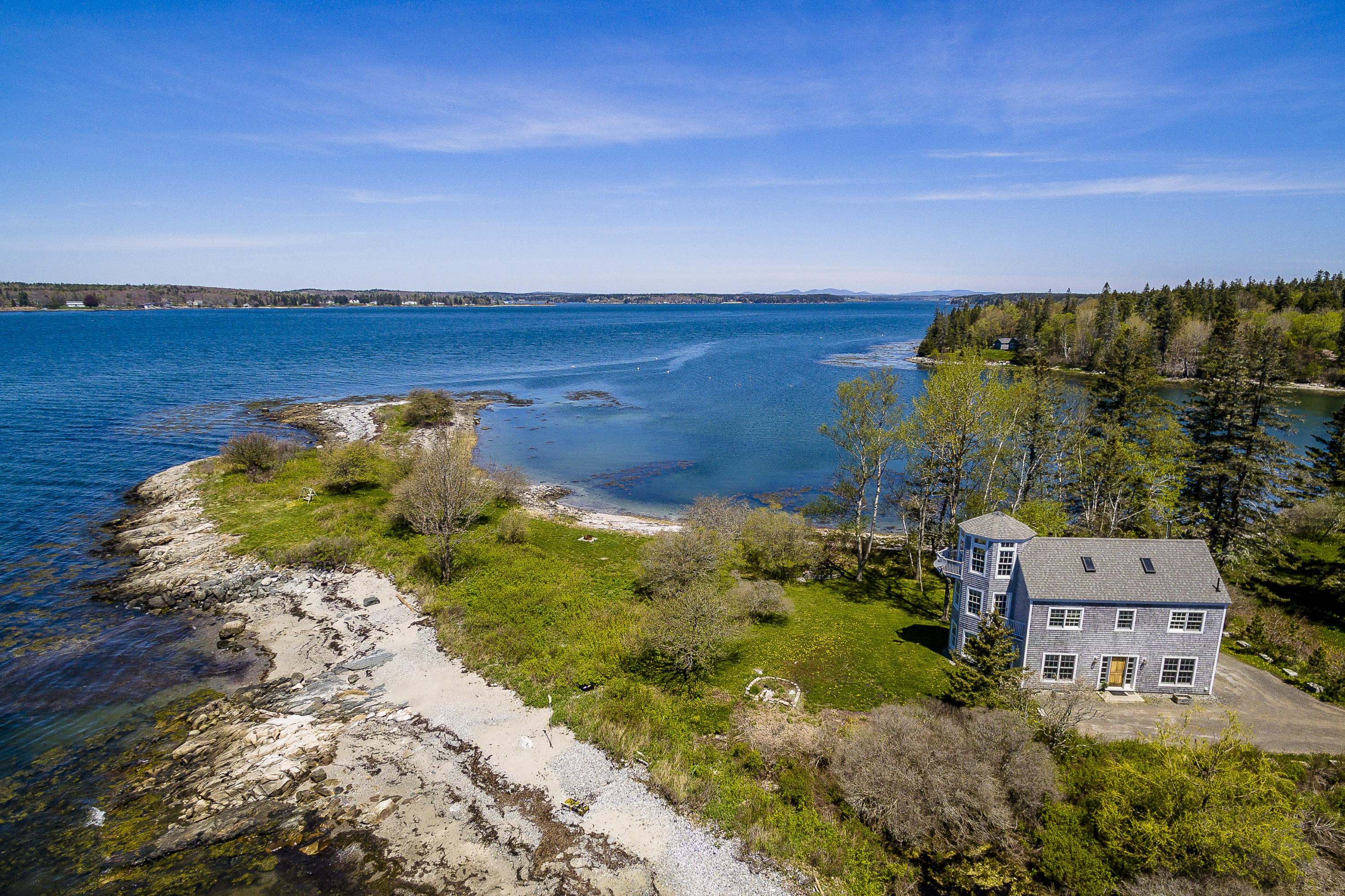 13 Crazy Point Road Tenants Harbor, ME 04860 - Photo 7 of 47 7
