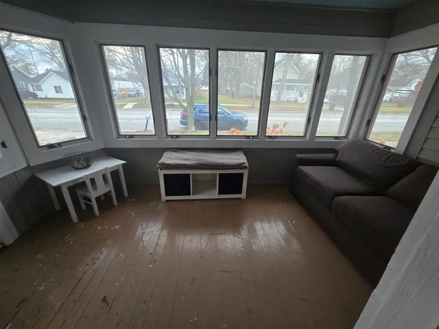 $210,000 | 1318 4th Avenue, Lake Odessa, MI 48849