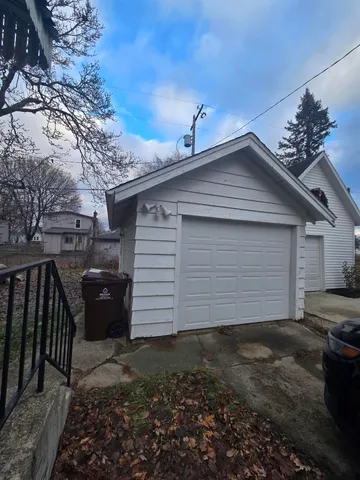 $210,000 | 1318 4th Avenue, Lake Odessa, MI 48849