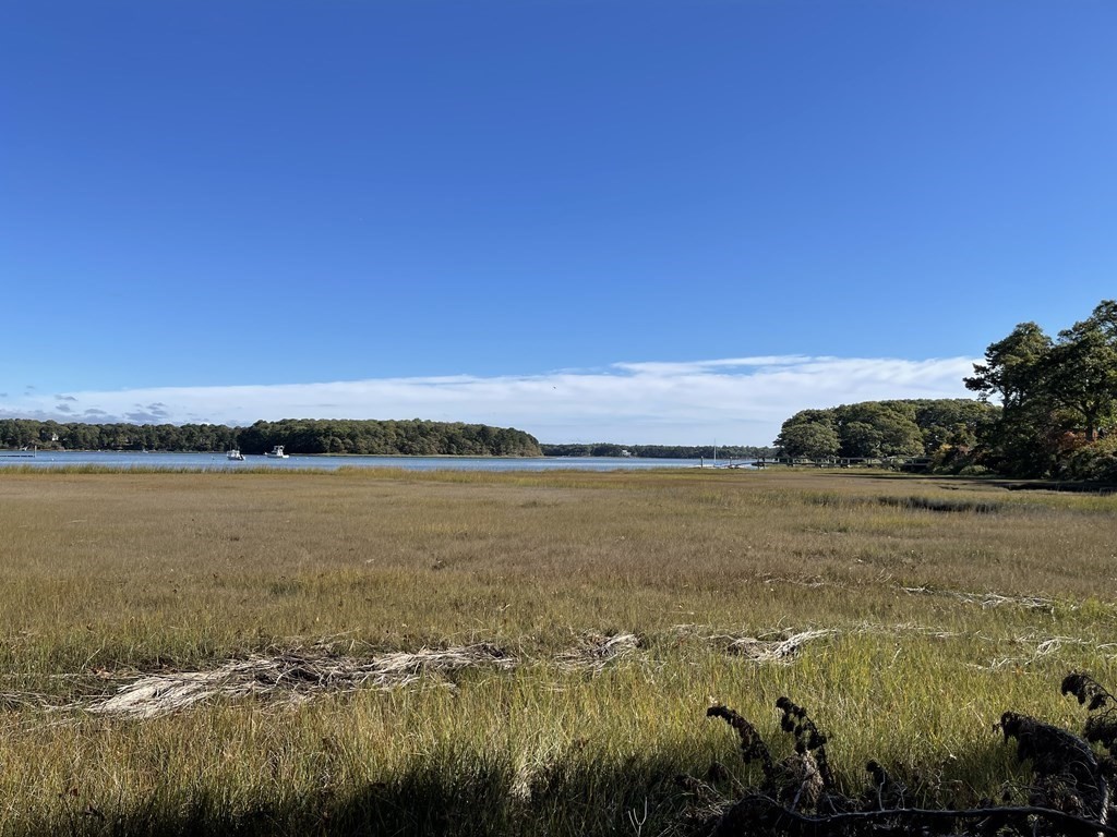 40 Punkhorn Point Road Mashpee, MA 02649 - Photo 11 of 32 Gallery Image 11
