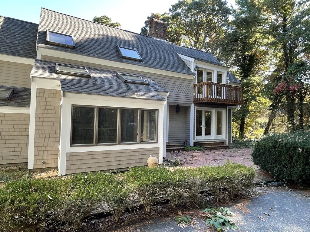 40 Punkhorn Point Road Mashpee, MA 02649 - Photo 3 of 32 Gallery Image 3