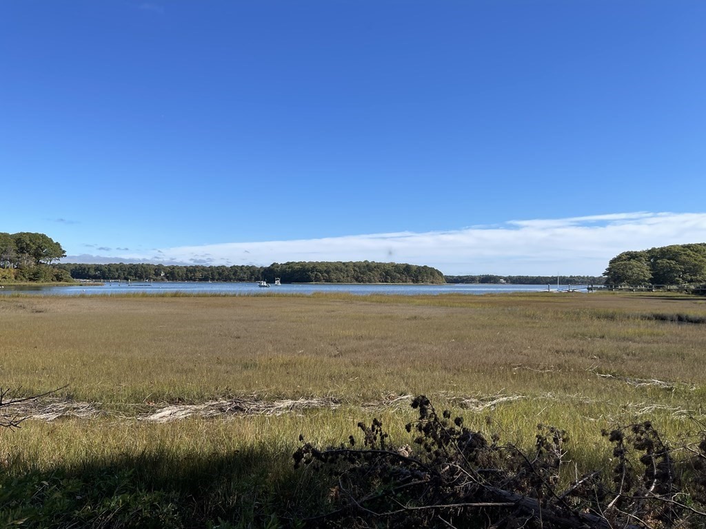 40 Punkhorn Point Road Mashpee, MA 02649 - Photo 9 of 32 Gallery Image 9