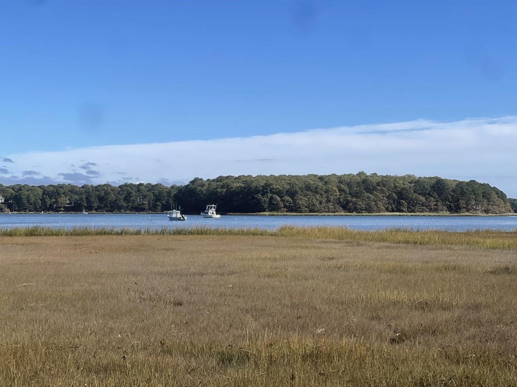40 Punkhorn Point Road Mashpee, MA 02649 - Photo 10 of 32 Gallery Image 10