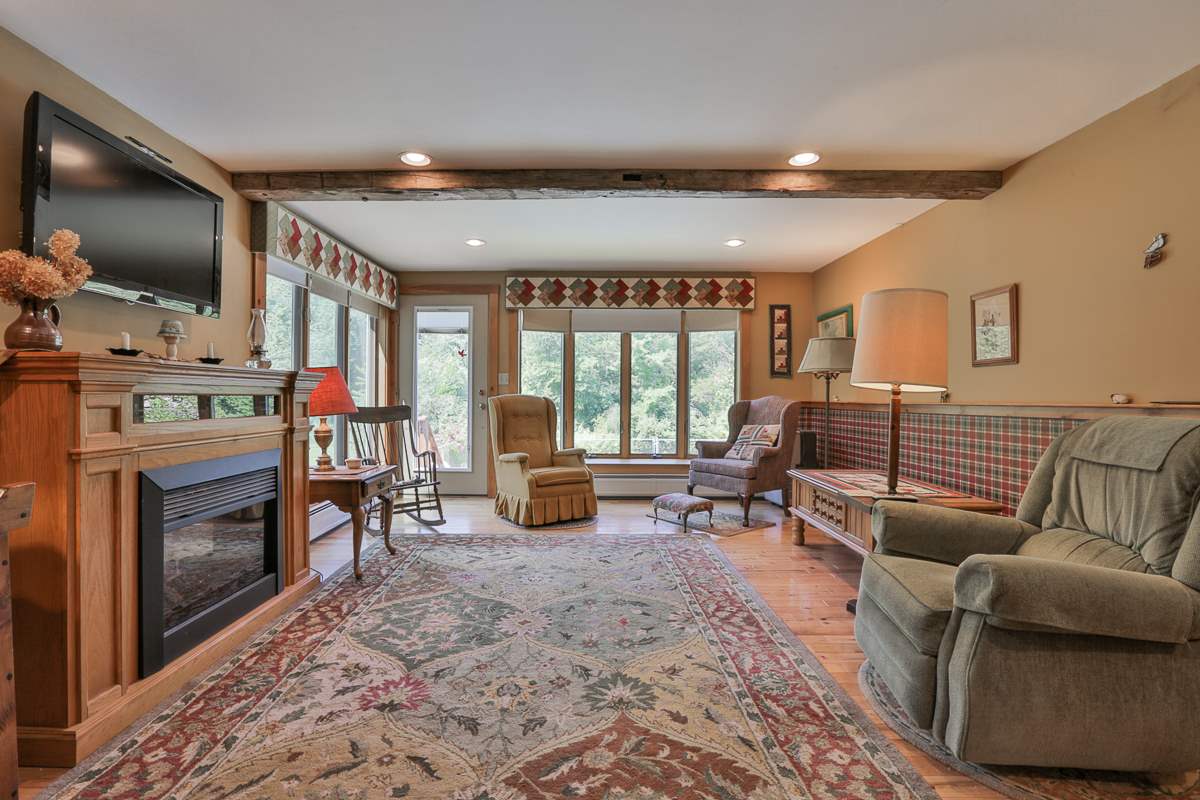 185 Goboro Road Epsom, NH 03234 - Photo 13 of 40
