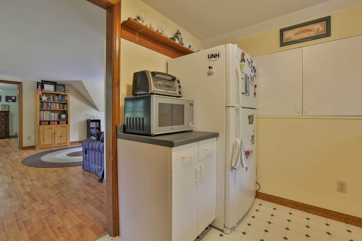 185 Goboro Road Epsom, NH 03234 - Photo 30 of 40