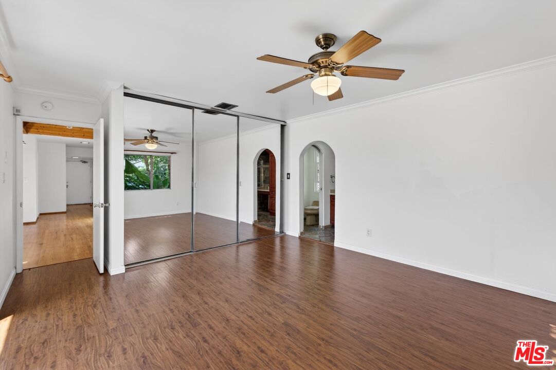 626 Jamestown Road Burbank, CA 91504 - Photo 18 of 24