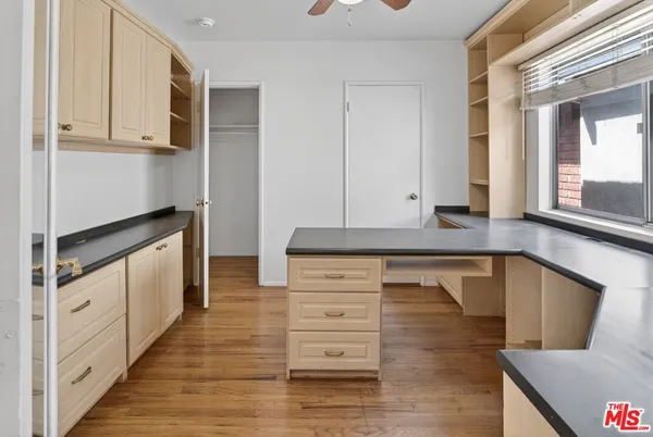 $5,300 | 626 Jamestown Road, Burbank, CA 91504