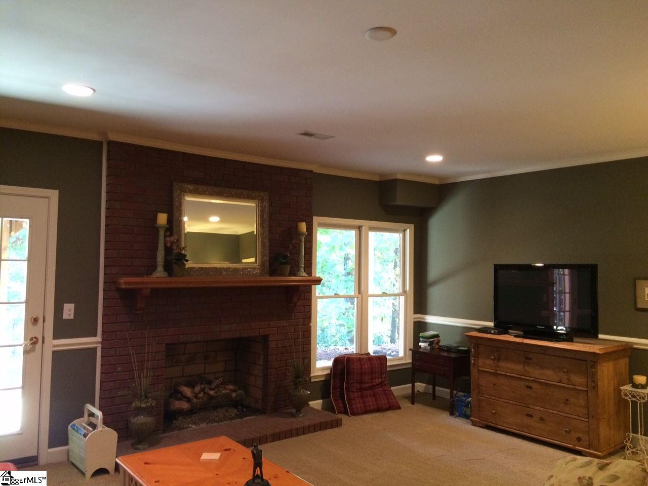122 Sun Meadow Road Greer, SC 29650 - Photo 22 of 27 Gallery Image 22