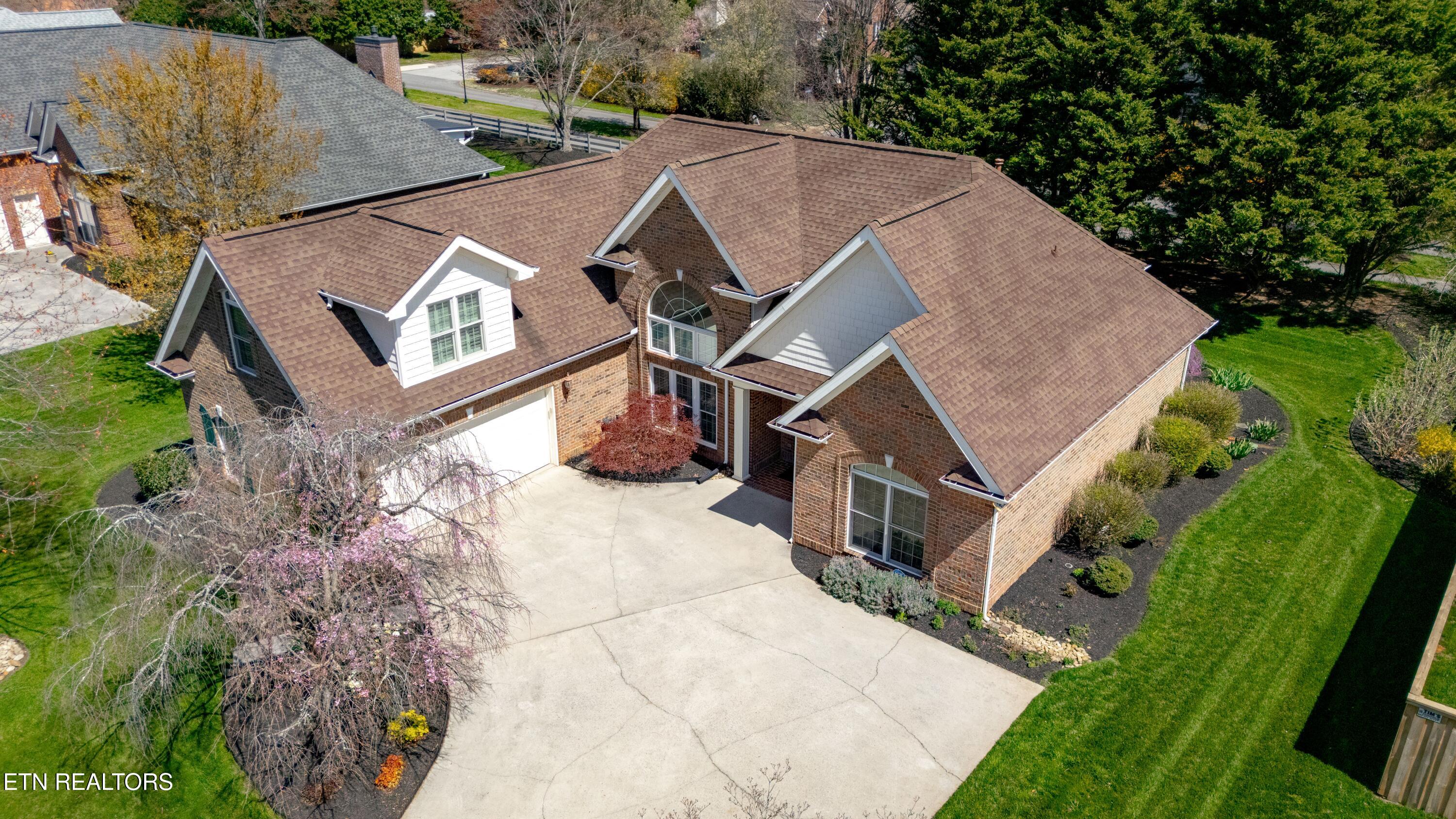 218 Shadowfax Road Knoxville, TN 37934 - Photo 4 of 39 218 Shadowfax