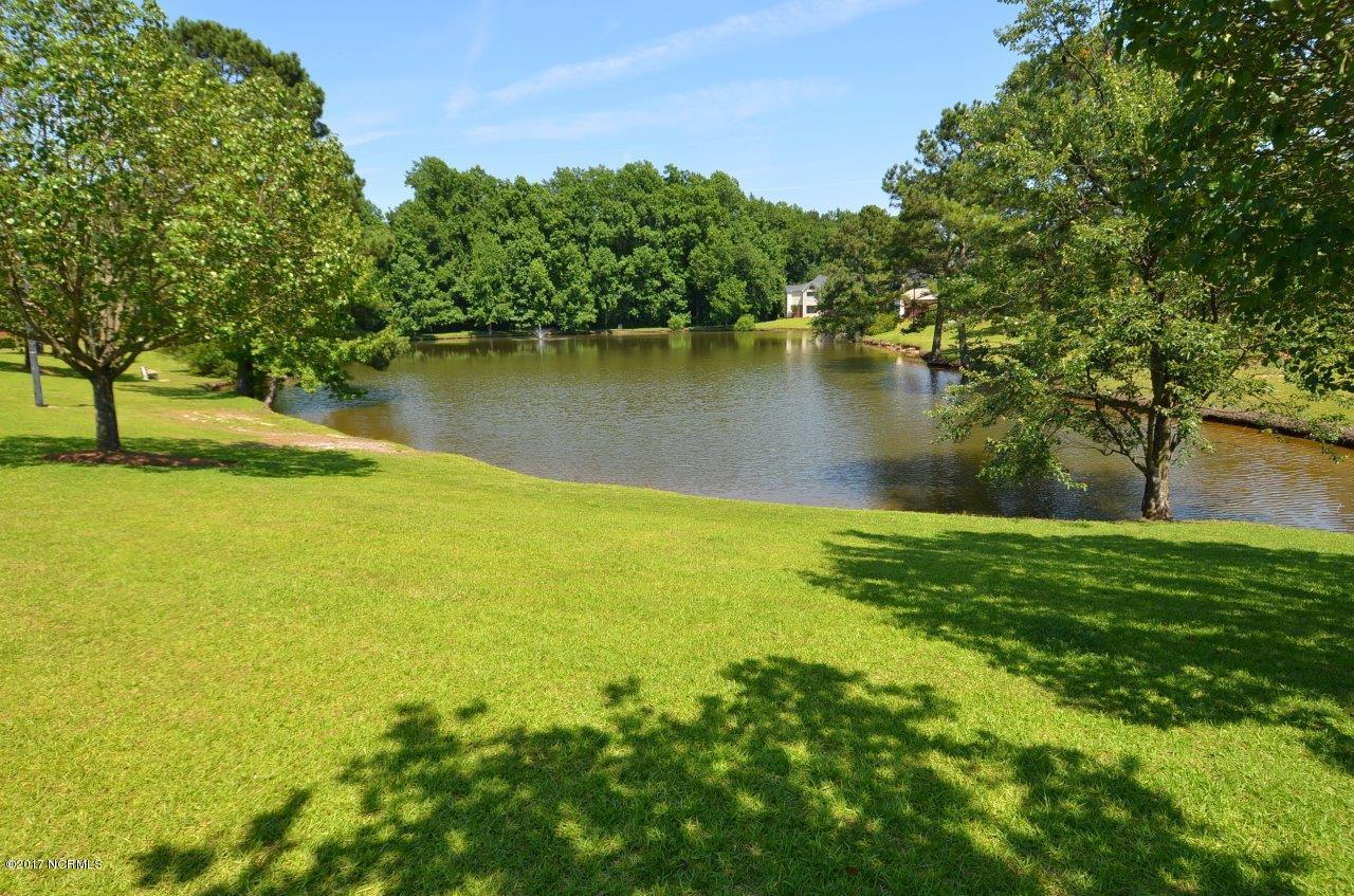531 Spring Forest Road, Unit L Greenville, NC 27834 - Photo 3 of 10 DSC_2719
