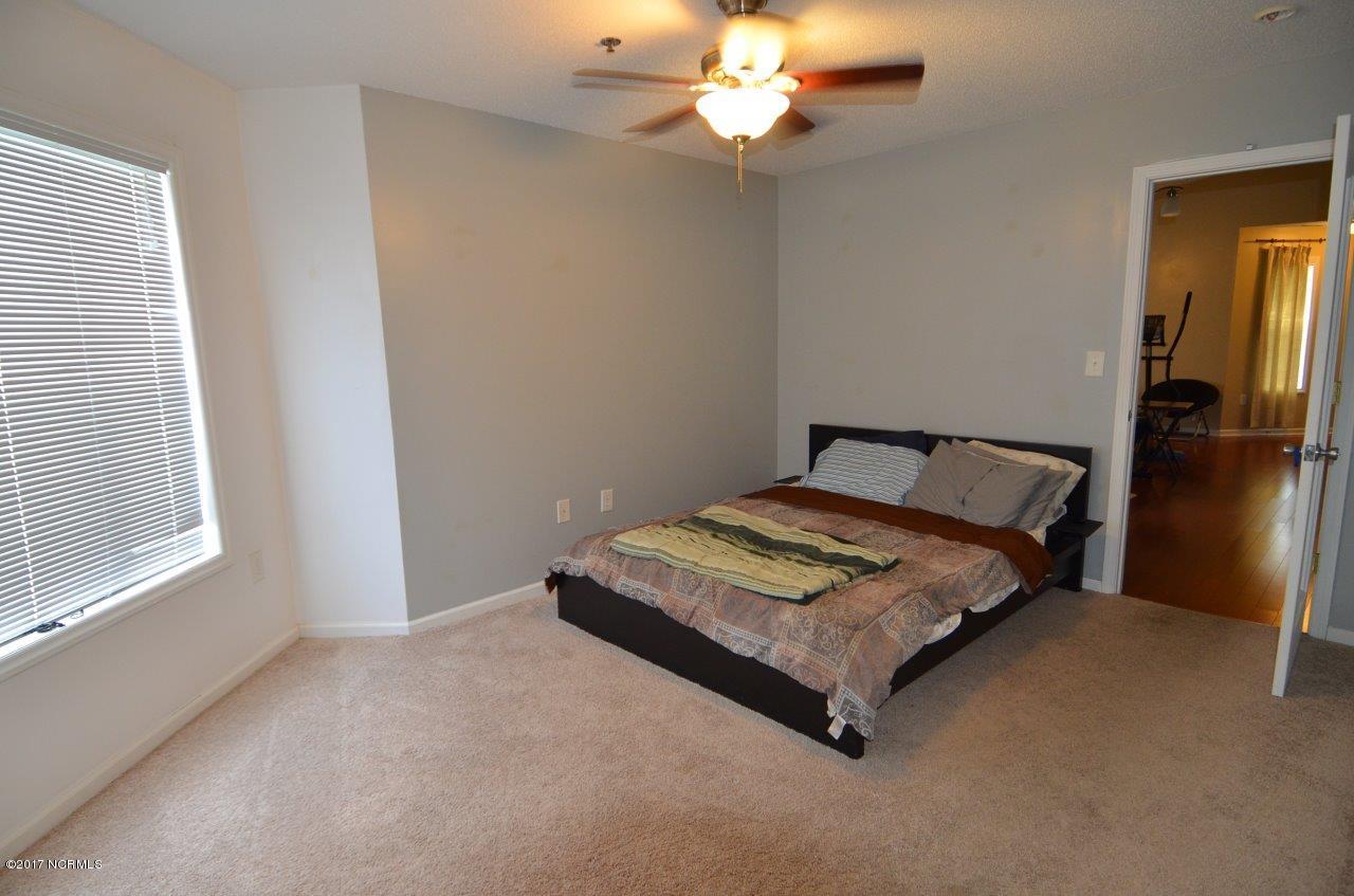 531 Spring Forest Road, Unit L Greenville, NC 27834 - Photo 4 of 10 DSC_3121