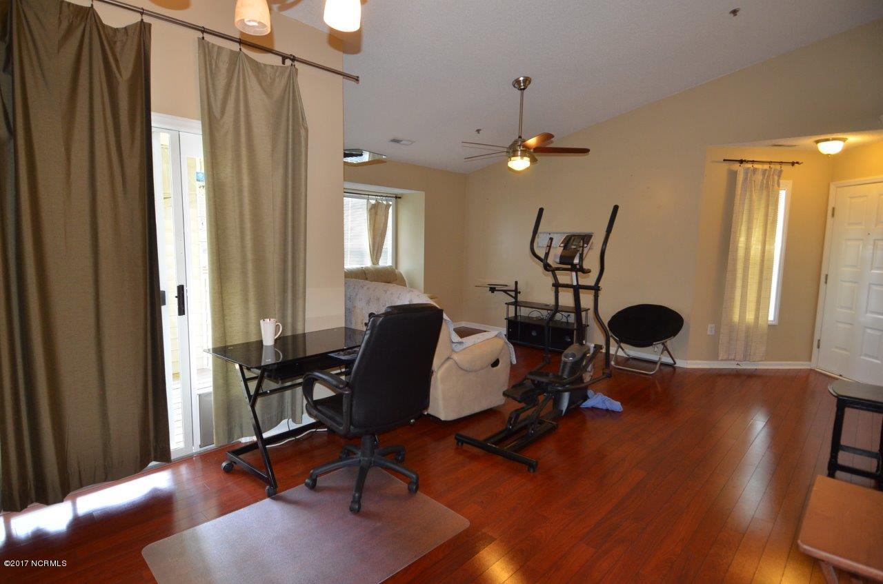 531 Spring Forest Road, Unit L Greenville, NC 27834 - Photo 5 of 10 DSC_3122