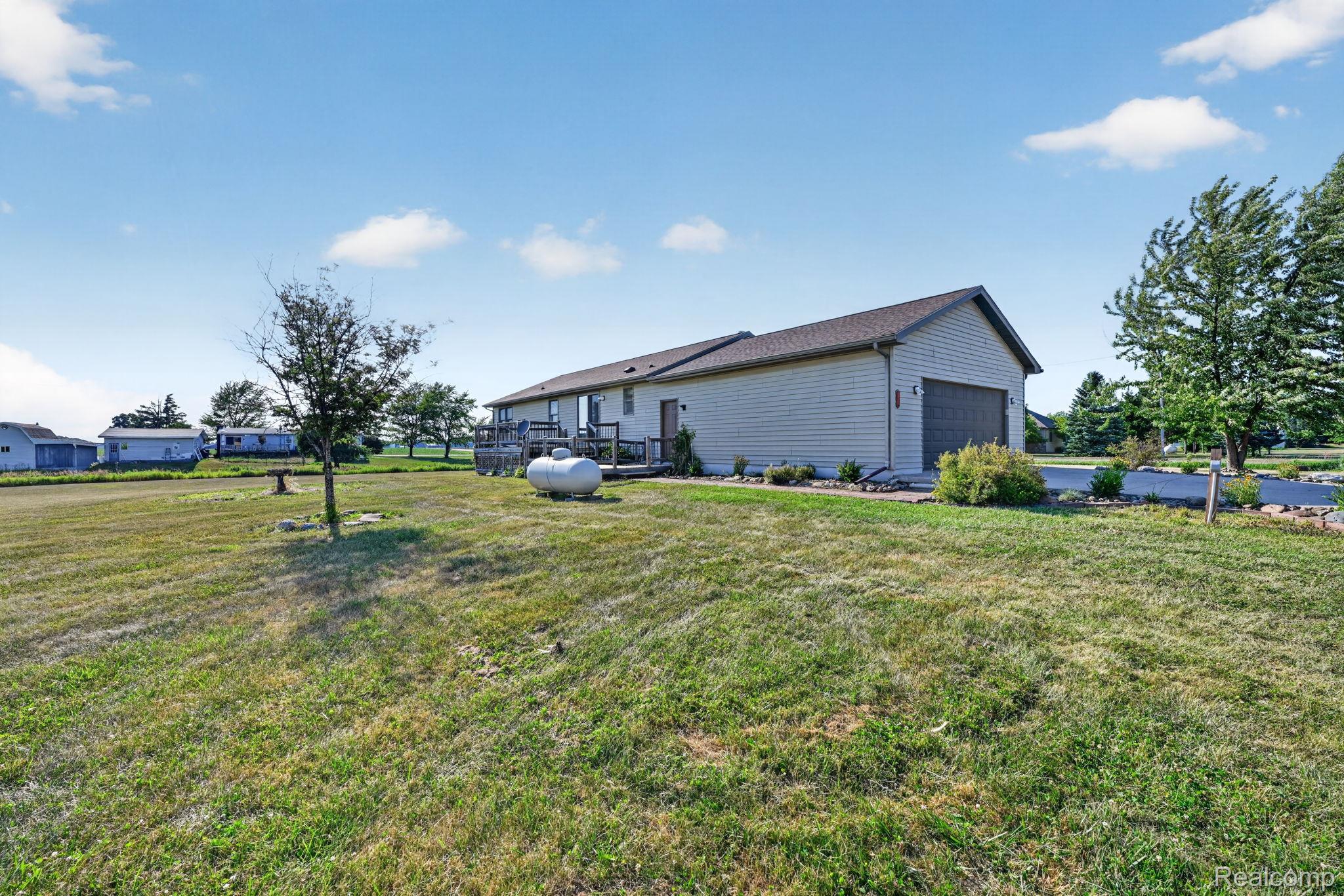 9889 Ditch Road Chesaning, MI 48616 - Photo 61 of 71 63-web-or-mls-DSC_8925.jpg