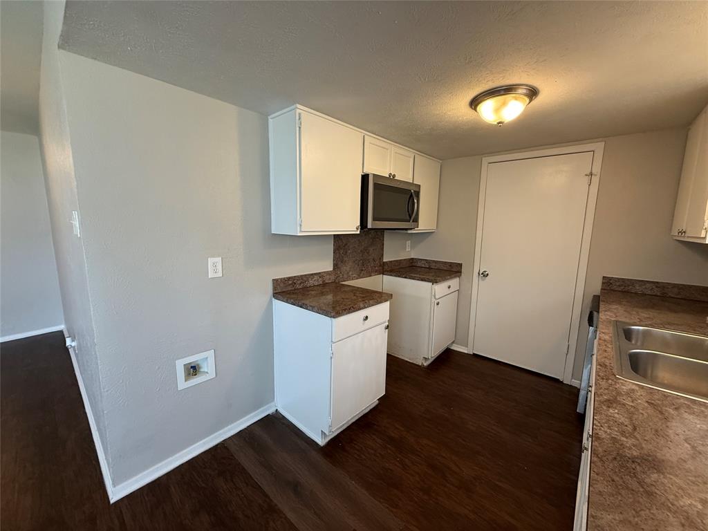 6335 Bellbrook Drive Dallas, TX 75217 - Photo 7 of 18