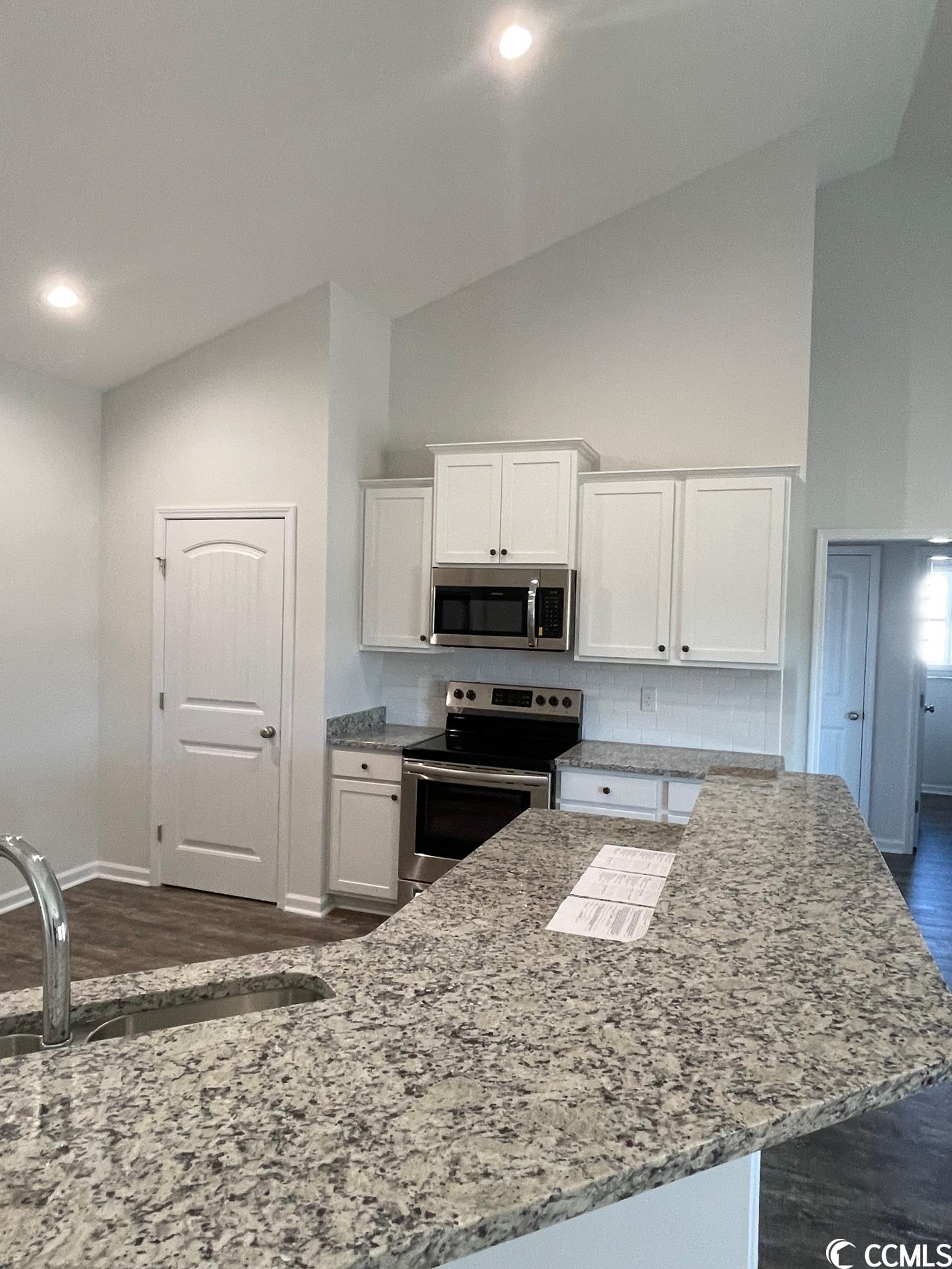 188 North Levee Drive Georgetown, SC 29440 - Photo 6 of 23