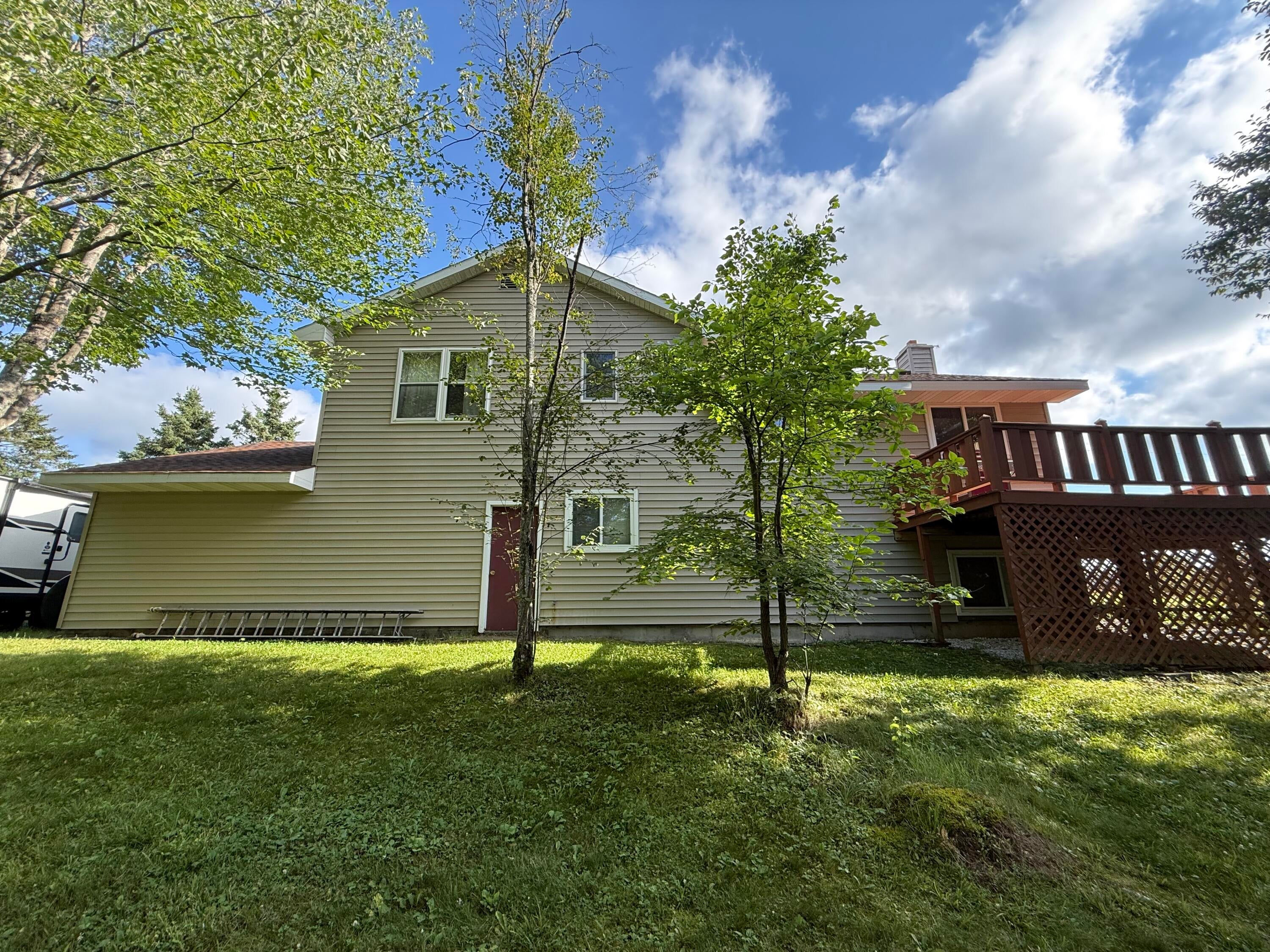91 East 19 Mile Road Dafter, MI 49724 - Photo 4 of 34 Gallery Image 4
