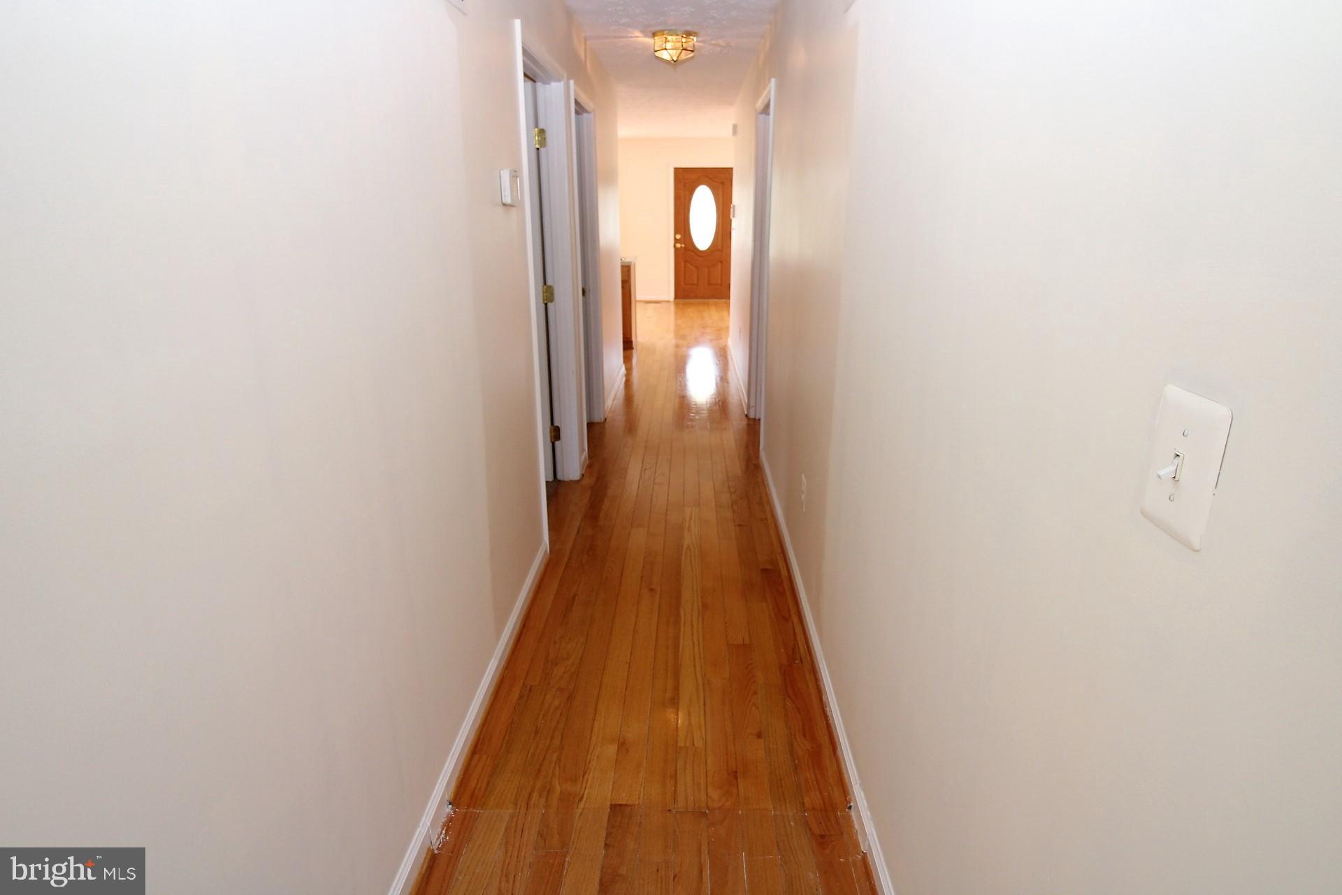 218 Holy Cross Road Baltimore, MD 21225 - Photo 18 of 34 Gallery Image 18