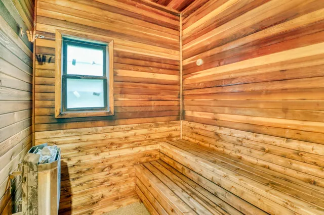 $539,000 | 604 Pine Needle Drive, Perham, MN 56573