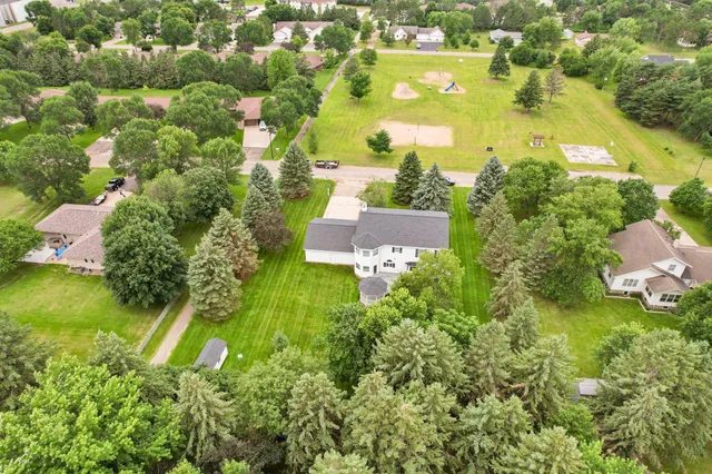 $539,000 | 604 Pine Needle Drive, Perham, MN 56573