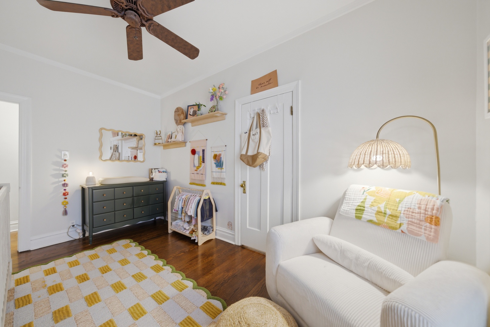 518 West Surf Street, Unit 1 Chicago, IL 60657 - Photo 22 of 41