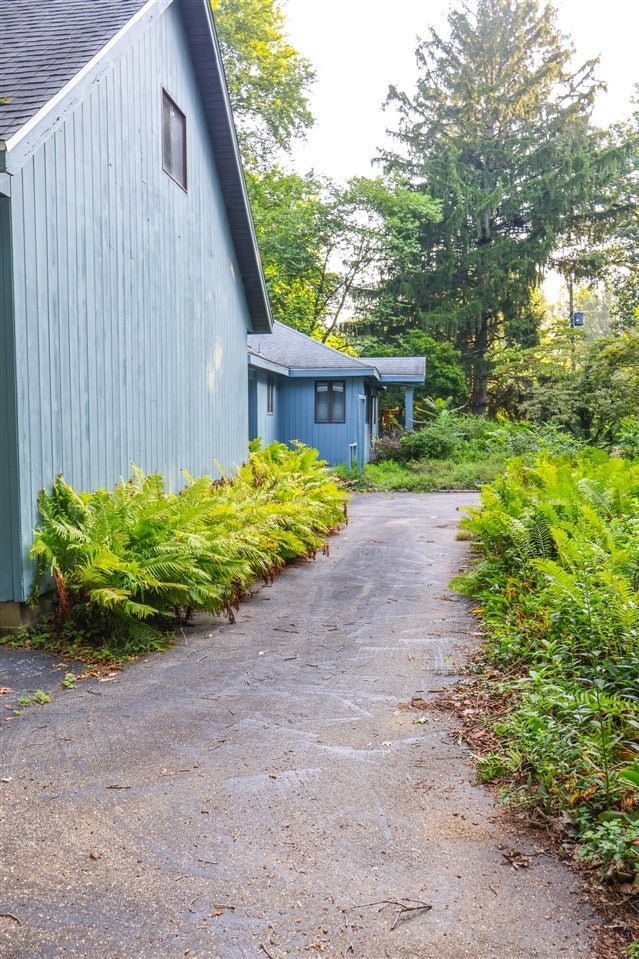 14770 Marquette Road Lakeside, MI 49128 - Photo 27 of 29 Gallery Image 27