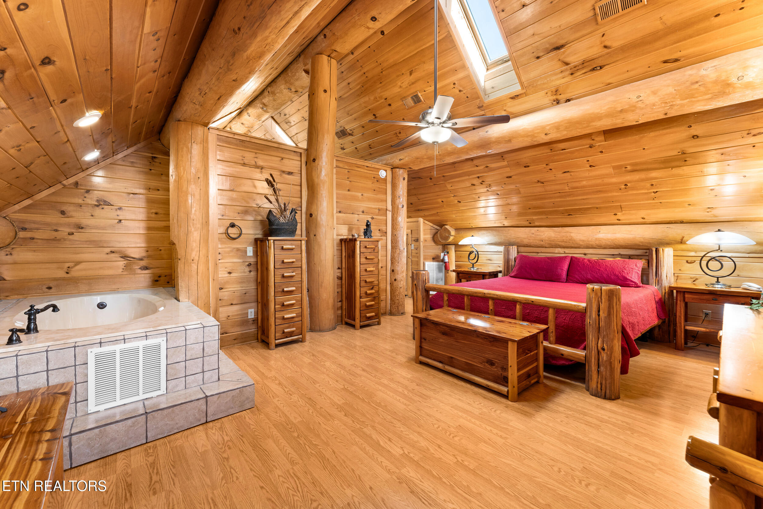 438 Coyote Road Gatlinburg, TN 37738 - Photo 17 of 47 438 coyote road-17