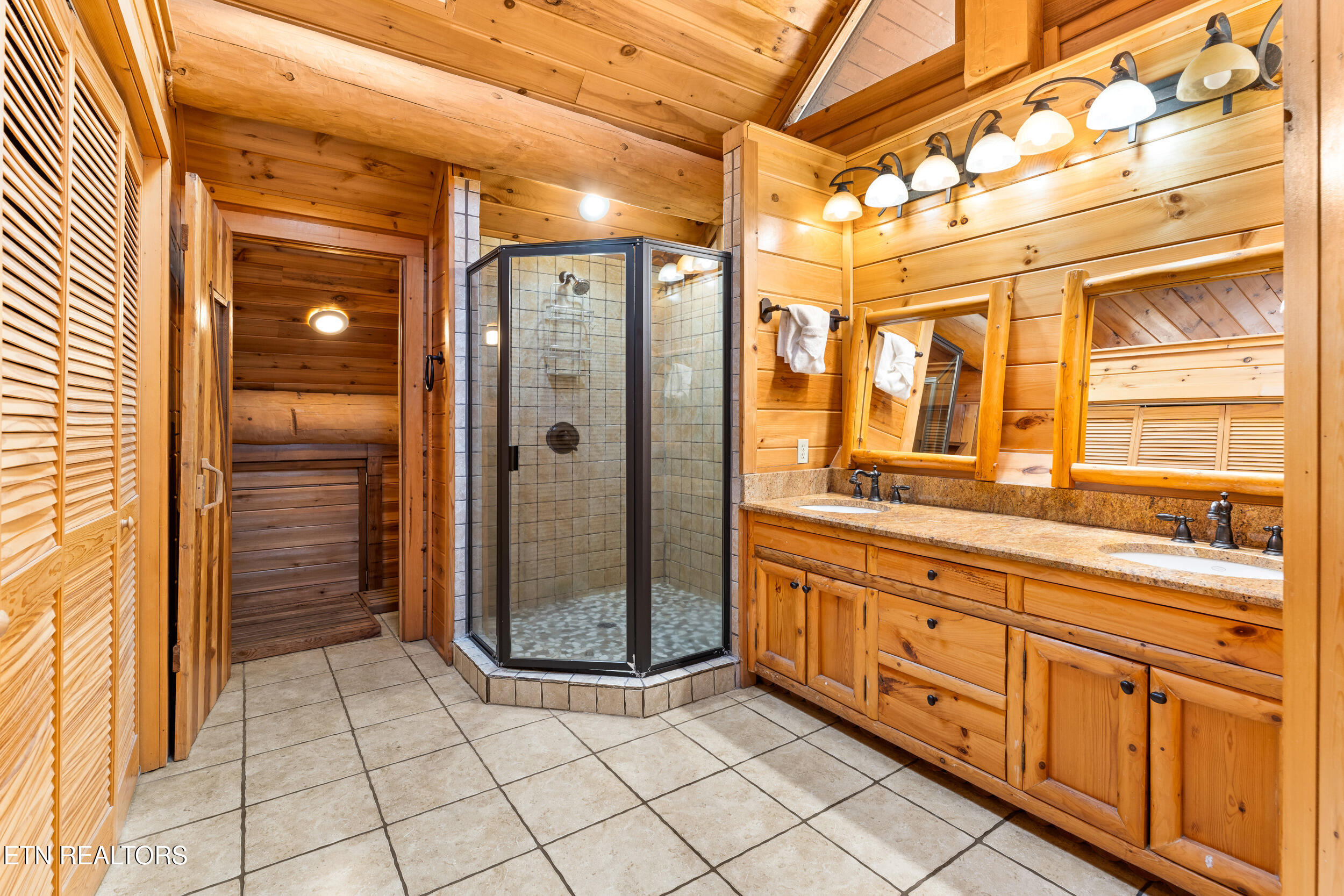 438 Coyote Road Gatlinburg, TN 37738 - Photo 21 of 47 438 coyote road-21