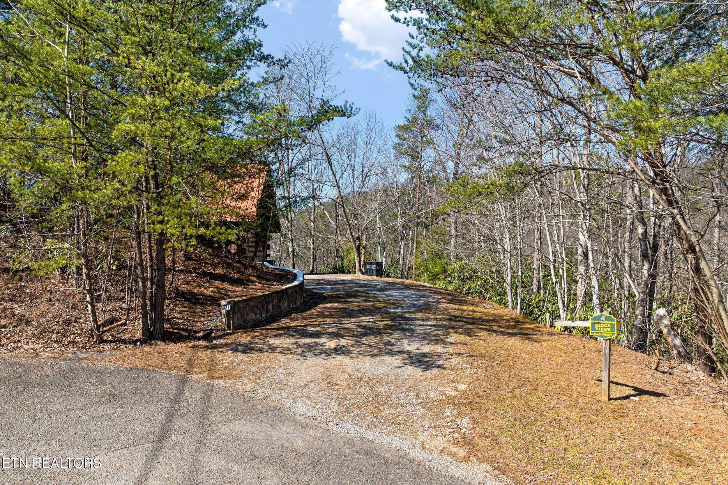 438 Coyote Road Gatlinburg, TN 37738 - Photo 41 of 47 438 coyote road-41