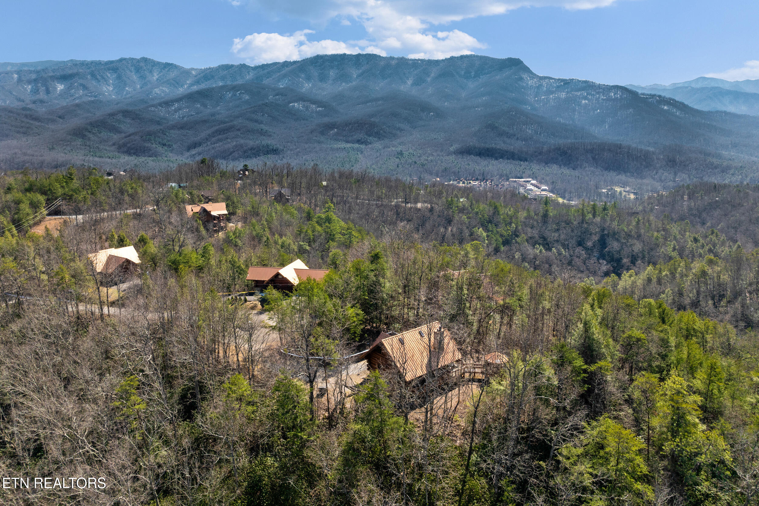 438 Coyote Road Gatlinburg, TN 37738 - Photo 46 of 47 438 coyote road-46